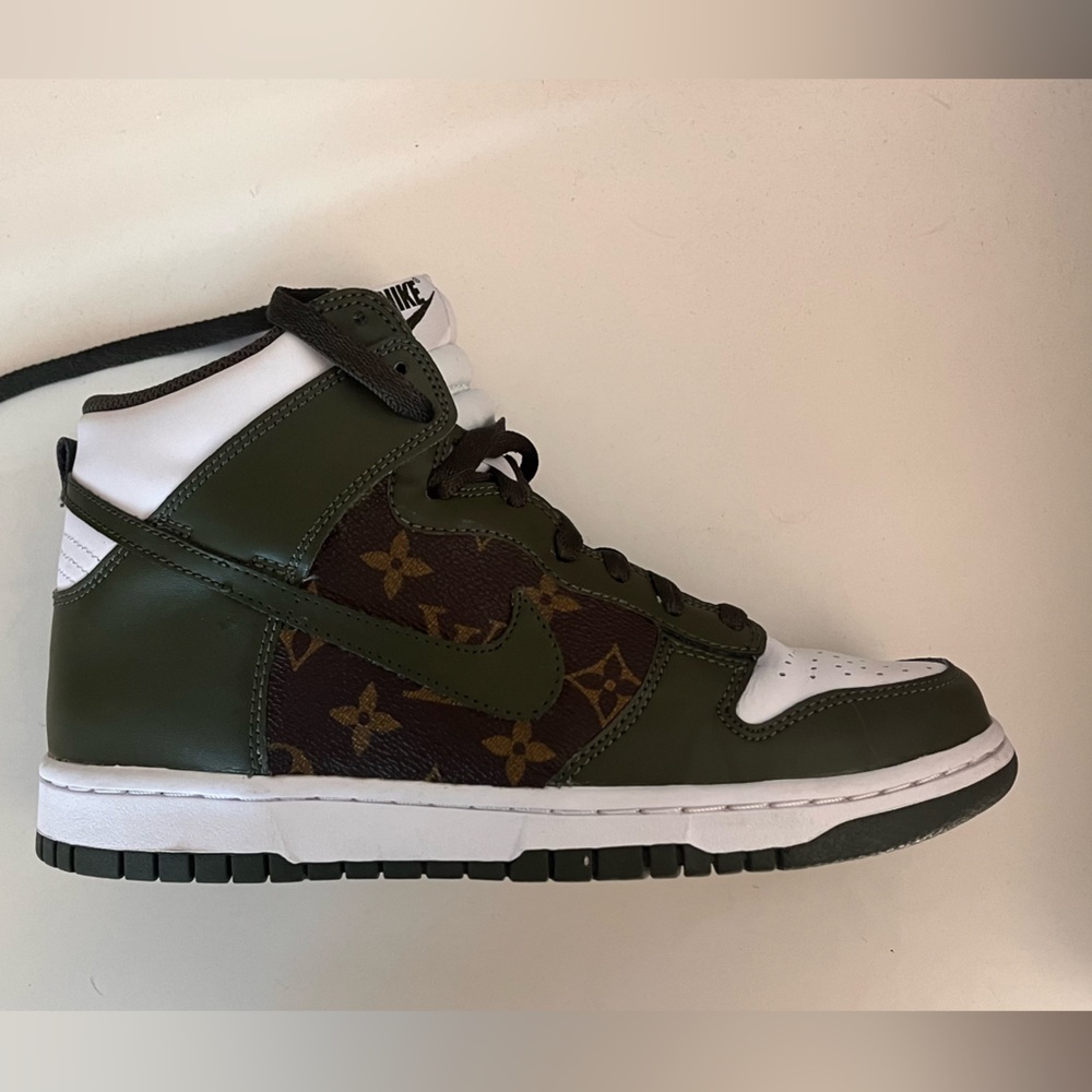 Nike - Dunk High PS ‘Cargo Khaki’ Louis Vuitton Custom